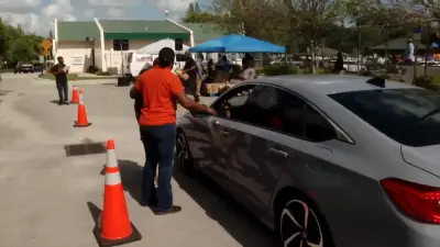 City of West Park distributes Thanksgiving meals to residents for annual holiday event