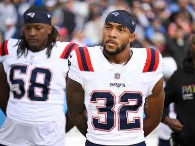 Josh McDaniels explains TreVeyon Henderson’s limited snaps with Patriots