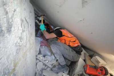 When Israel Attacks Gaza, These People Run to Save Lives