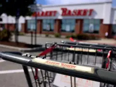 Market Basket appoints interim CEO to replace Arthur T. Demoulas
