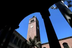 USC issues warning about a man impersonating a manager to enter homes